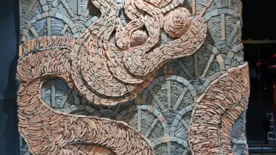 Thanh Binh leverages the advantages of traditional crafts