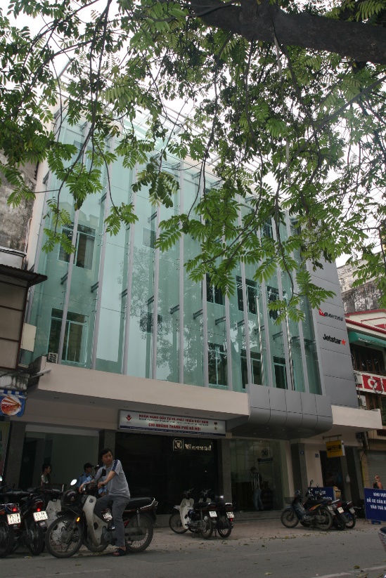 20a07018-2-1.jpg